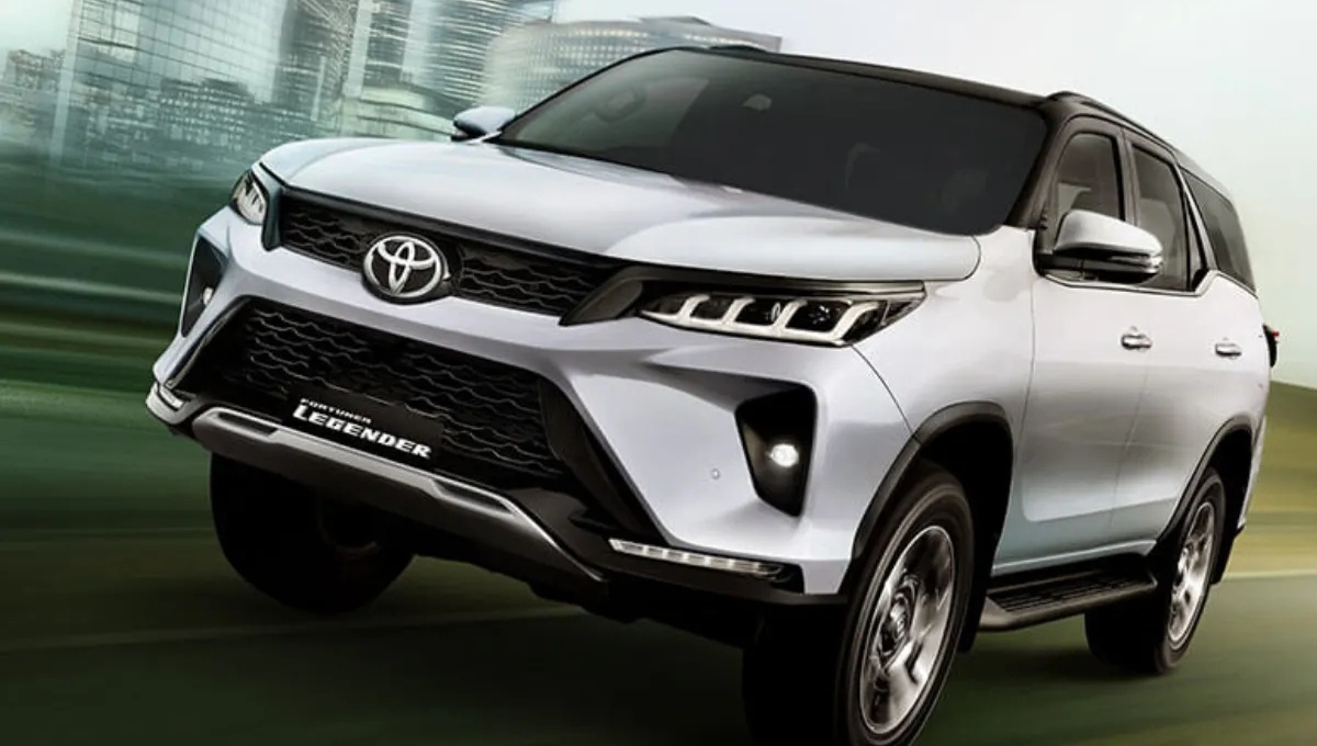 Fortuner Legender Review