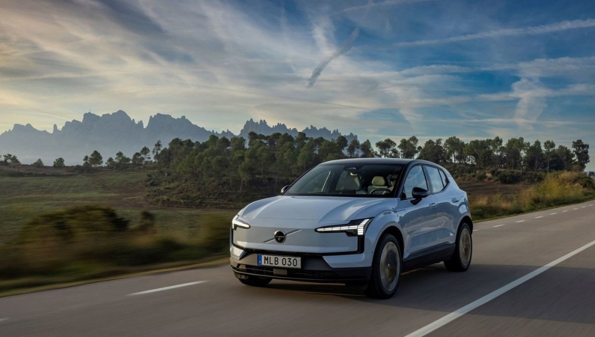 Volvo EX30