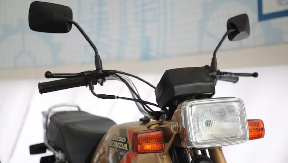 Hero Honda CD100