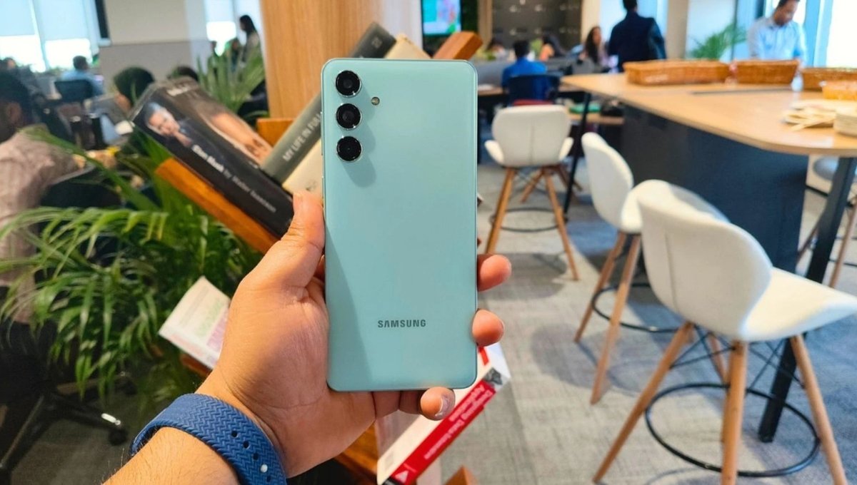 Samsung Galaxy M55