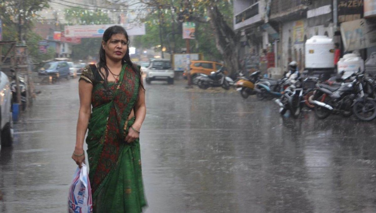 Aaj Ka Mausam
