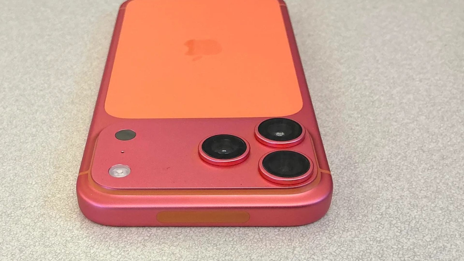iPhone 17 Cosmic Orange